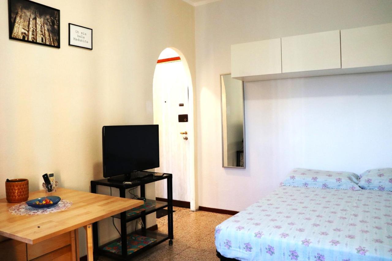 Ferienwohnung * La Casa Di Arti * 25 Min Dal Duomo Mailand Exterior foto